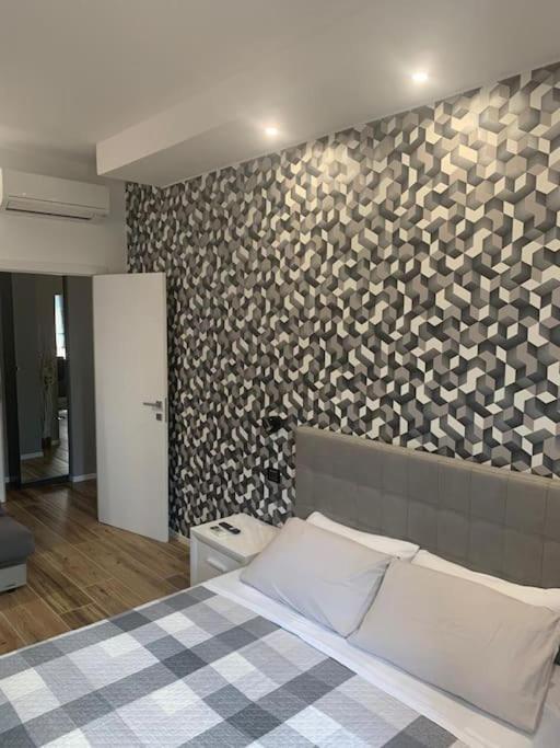 Nibu Appartamenti - Appartamento Centrale Comodo A Tutto, Anche A Villa Chiara Casalecchio Di Reno Exteriör bild
