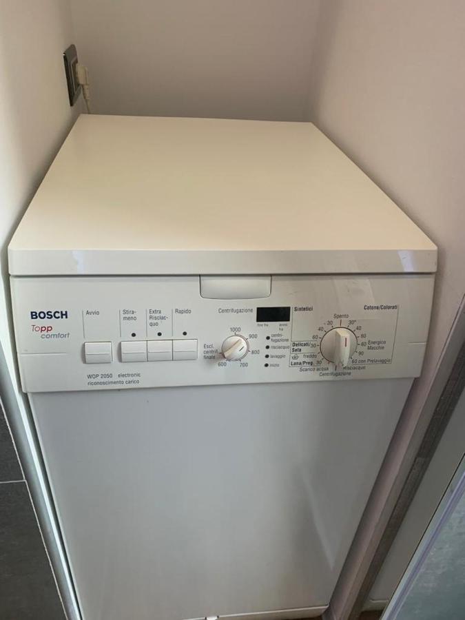 Nibu Appartamenti - Appartamento Centrale Comodo A Tutto, Anche A Villa Chiara Casalecchio Di Reno Exteriör bild